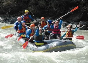 Auf Klassenfahrt mit HEROL&Eacute;: Rafting im Salzburger Land.