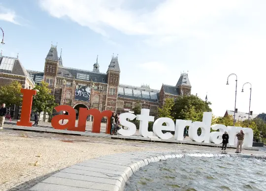Auf Klassenfahrt mit HEROL&Eacute;: Rijksmuseum in Amsterdam.
