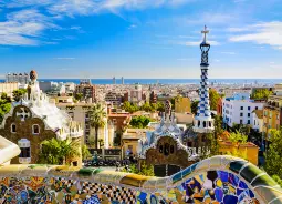 Auf Klassenfahrt mit HEROLÉ: Blick vom Parc Güell in Barcelona.