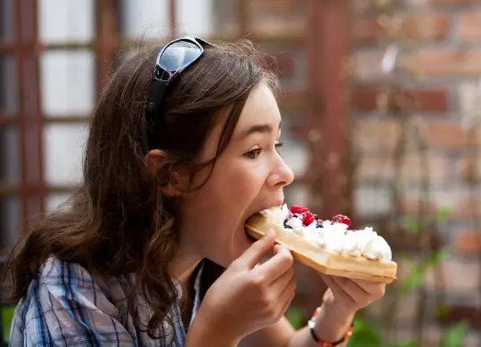 Auf Klassenfahrt mit HEROLÉ: Die berühmten belgischen Waffeln in Brüssel.