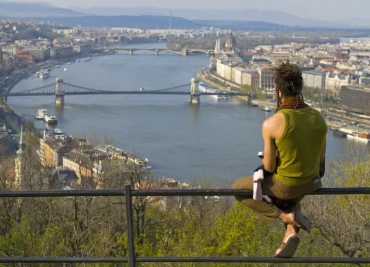 Auf Klassenfahrt mit HEROL&Eacute;: Blick &uuml;ber die Stadt in Budapest.