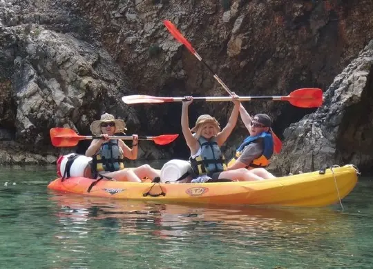 Auf Klassenfahrt mit HEROLÉ: Kanutour in der Kvarner Bucht.