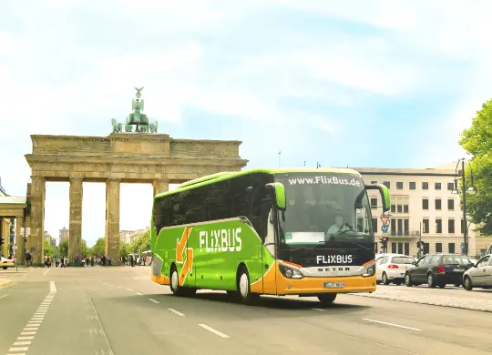 Bus von Flixbus Auf Klassenfahrt mit HEROLÉ: Bus von Flixbus.