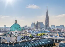 Auf Klassenfahrt mit HEROLÉ: Über den Dächern von Wien.