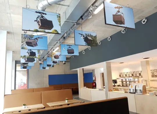 Auf Klassenfahrt mit HEROLÉ: Speisen Sie in dem gemütlichen Restaurants der Jugendherberge Esch- sur- Alzette in Luxemburg