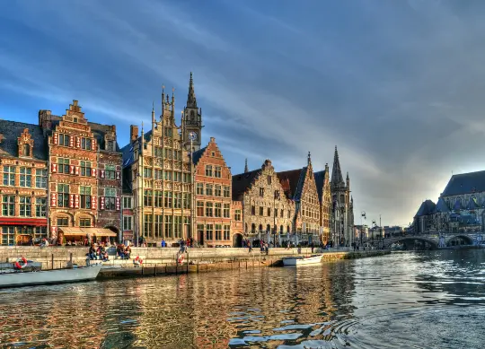 Gent an der Nordsee Auf Klassenfahrt mit HEROLÉ: Flämische - Gent - Stadtansicht an der Nordsee