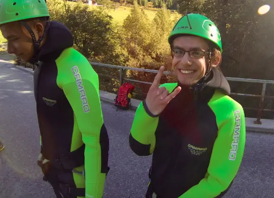 Auf Klassenfahrt mit HEROLÉ: Vorbereitungen zum Canyoning in Tirol