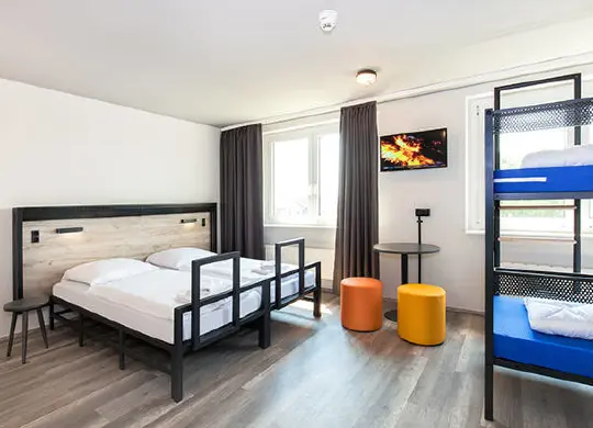 Auf Klassenfahrt mit HEROLÉ: Ein Mehrbettzimmer im a&o Warschau
