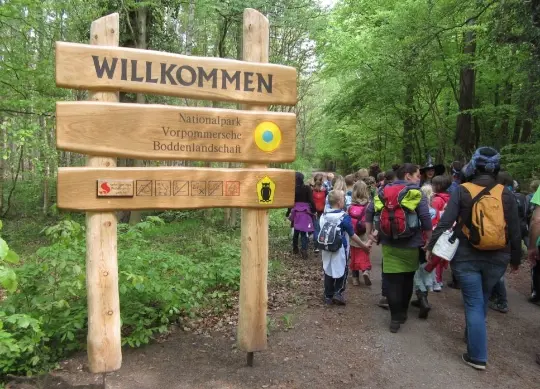 Ostsee - geführte Wanderung im Nationalpark Vorpommersche Boddenlandschaft Auf Klassenfahrt mit HEROLÉ: geführte Wanderung im Nationalpark Vorpommersche Boddenlandschaft