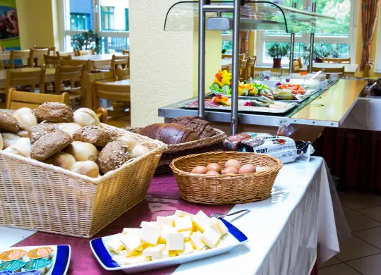 Auf Klassenfahrt mit HEROLÉ: Frühstücksbuffet in der JH Schierke im Harz