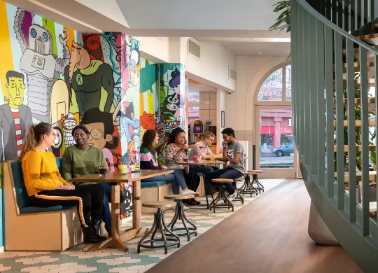 Auf Klassenfahrt mit HEROLÉ: Stayokay Hostel Den Haag