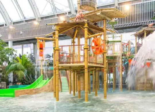 Auf Klassenfahrt mit HEROLÉ: Water Playhouse in der Aqua Mundo im Center Parcs Allgäu