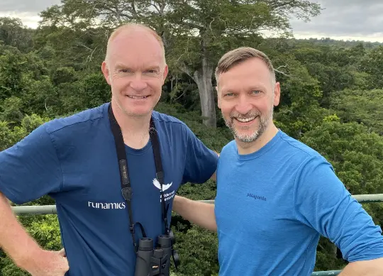 Geschäftsführer Carsten Herold in Peru mit Dr. Chris Kirkby von Wilderness International Geschäftsführer Carsten Herold in Peru mit Dr. Chris Kirkby von Wilderness International