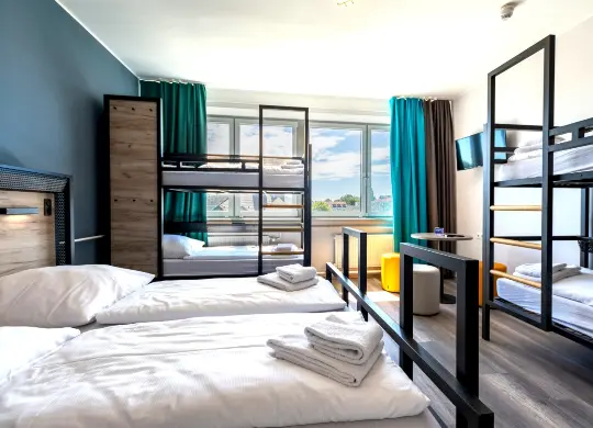 Auf Klassenfahrt mit HEROLÉ: Mehrbettzimmer im a&o Hostel München Laim