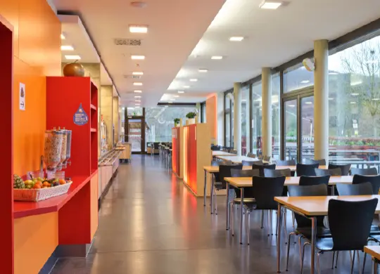 Auf Klassenfahrt mit HEROLÉ: Restaurant "Melting Pot" in der Jugendherberge Echternach in Luxemburg