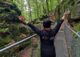 Auf Klassenfahrt mit HEROLÉ: Reiseexpertin in der Region Müllerthal