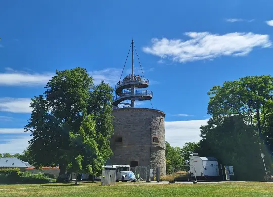 Auf Klassenfahrt mit HEROLÉ: Aussichtsturm im egapark Erfurt