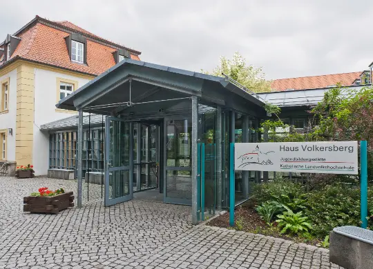 Auf Klassenfahrt mit HEROLÉ: Jugendbildungsstätte Volkersberg in der Rhön