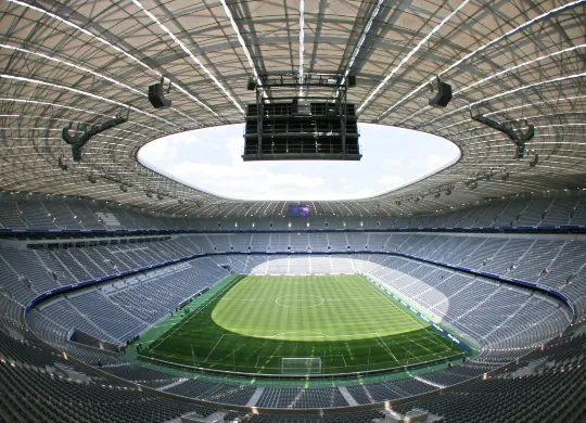 Allianz Arena in München Auf Klassenfahrt mit HEROLÉ: Allianz Arena in München.