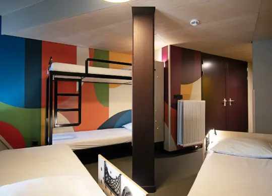 Auf Klassenfahrt mit HEROLÉ: Mehrbettzimmer im Stayokay Hostel Rotterdam