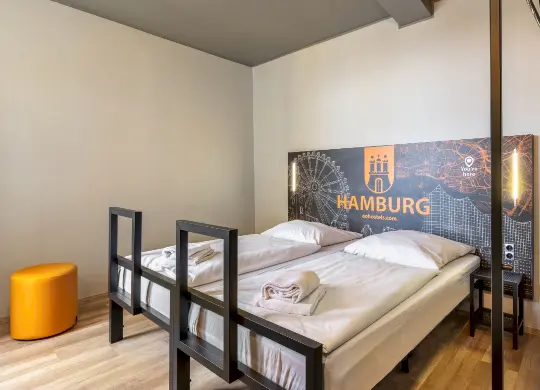 Auf Klassenfahrt mit HEROLÉ: A&O am Hamburger Hauptbahnhof.