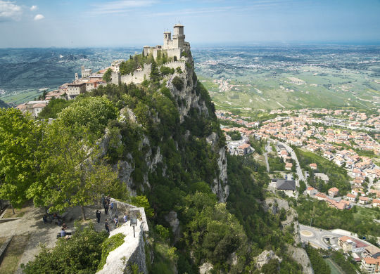 San Marino an der Adria Auf Klassenfahrt mit HEROLÉ: San Marino an der Adria.