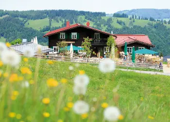 Berghütte Bärenfalle im Allgäu Auf Klassenfahrt mit HEROLÉ: Berghütte Bärenfalle im Allgäu.