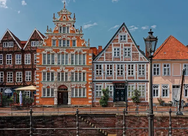 Altstadt Stade Auf Klassenfahrt mit HEROLÉ: Blick auf die Altstadt von Stade an der Nordsee.