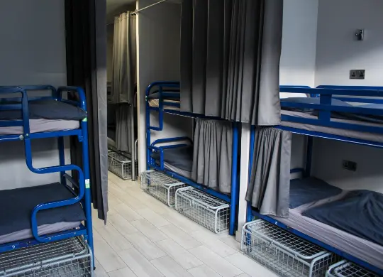 Abbey Court Hostel Dublin Auf Klassenfahrt mit HEROLÉ: 6-Bettzimmer im Abbey Court Hostel Dublin