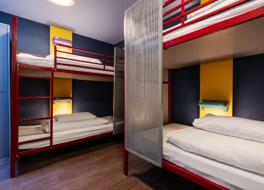 Auf Klassenfahrt mit HEROLÉ: Mehrbettzimmer im Kabannas Hostel in Liverpool