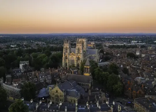 Auf Klassenfahrt mit HEROLÉ: Stadtansicht mit dem Yorker Münster