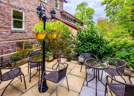 York Auf Klassenfahrt mit HEROLÉ: York Außenbereich Astor York