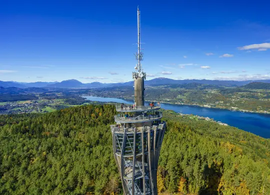 Auf Klassenfahrt mit HEROLÉ: Aussichtsturm Pyramidenkogel Kärnten