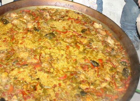 Auf Klassenfahrt mit HEROLÉ: Typisch spanisch: Paella.