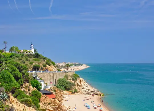 Auf Klassenfahrt mit HEROLÉ: Blick auf die Küste in Calella