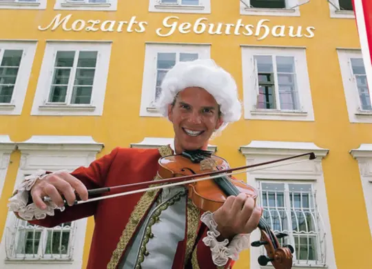 Auf Klassenfahrt mit HEROLÉ: Mozarthaus im Salzburger Land