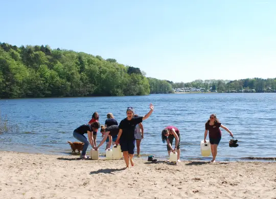 Auf Klassenfahrt mit HEROLÉ: BNE-Programm WIR-Klimahelden in Norddeutschland