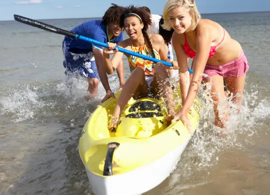 Auf Klassenfahrt mit HEROL&Eacute;: Kanufahren am Bodensee.