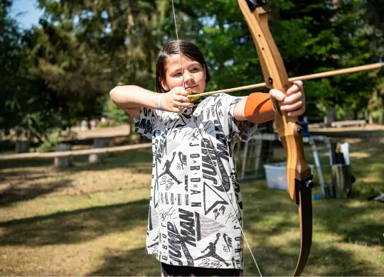 Auf Klassenfahrt mit HEROLÉ: Bogenschießen Outdoorschmiede Lüneburger Heide