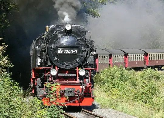 Auf Klassenfahrt mit HEROLÉ: Brockenbahn im Harz