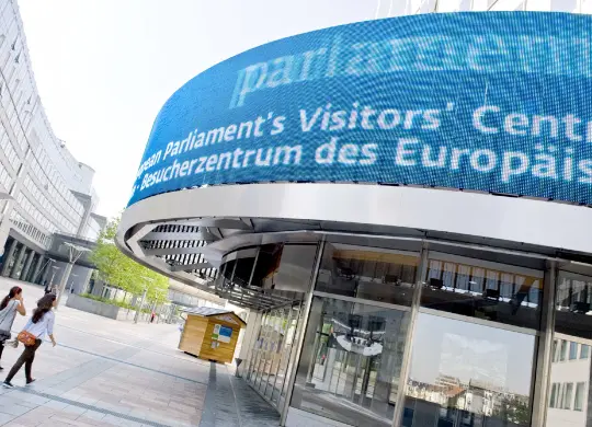 Auf Klassenfahrt mit HEROLÉ: das Parlamentarium in Brüssel