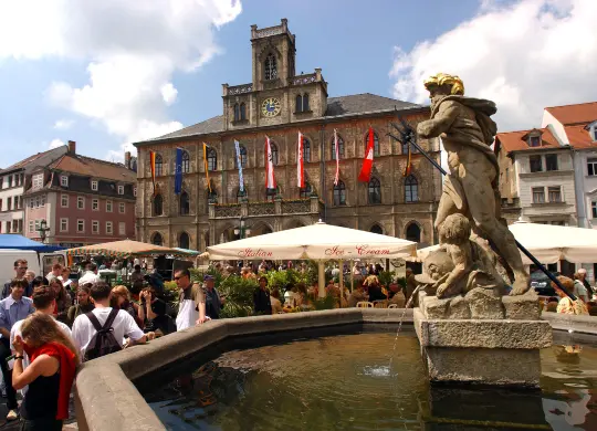 Auf Klassenfahrt mit HEROLÉ: Besuchen Sie auch die historische Altstadt in Weimar