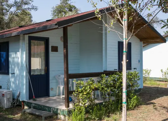 Auf Klassenfahrt mit HEROLÉ: Bungalow vom Camping Paradiso in Viareggio-Torre del Lago
