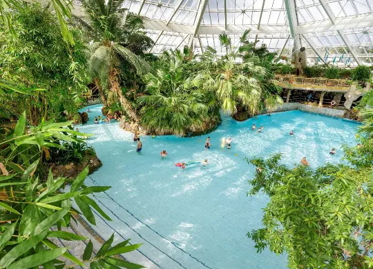 Auf Klassenfahrt mit HEROLÉ: Wasserspaß im Center Parcs Ferienpark Bispinger Heide