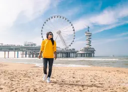 Strand in Scheveningen bei Den Haag Auf Klassenfahrt mit HEROLÉ: Am Strand in Scheveningen bei Den Haag