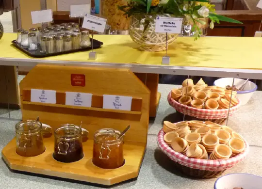 Auf Klassenfahrt mit HEROLÉ in der Jugendherberge international in Heidelberg