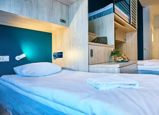 Auf Klassenfahrt mit HEROLÉ: Beispielzimmer im Draggo House