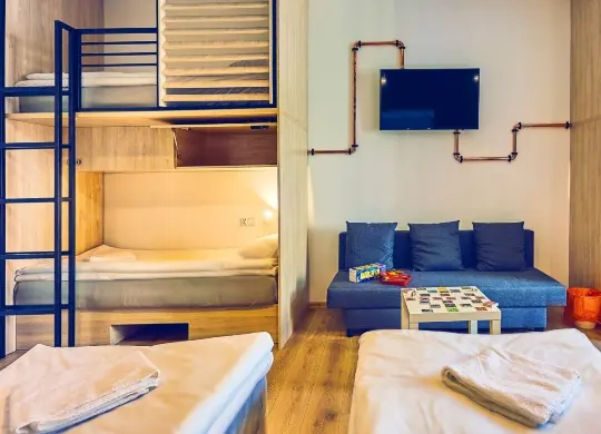 Auf Klassenfahrt mit HEROLÉ: Ein Beispielzimmer im Draggo House