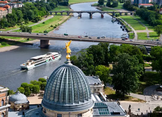 Auf Klassenfahrt mit HEROLÉ: Ausblick in das Elbtal in Dresden.