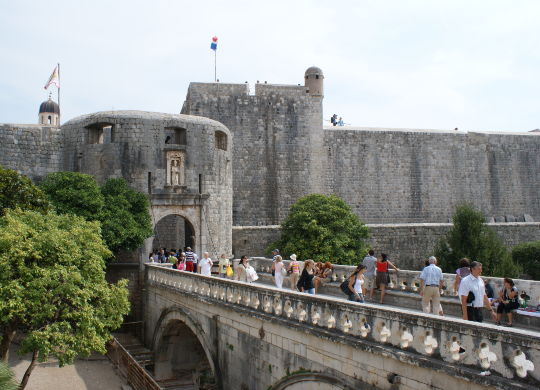 Klassenfahrten Dubrovnik - Stadtmauer Klassenfahrten Dubrovnik - mittelalterliche Stadtmauer von Dubrovnik.